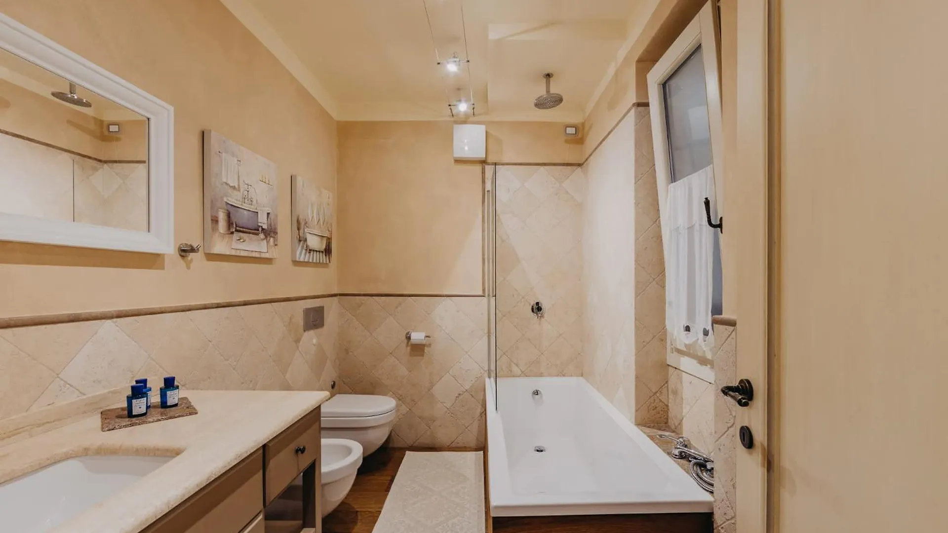 17Th Century Villa With Poolside Comfort Calvagese Della Riviera 0*,  Italy