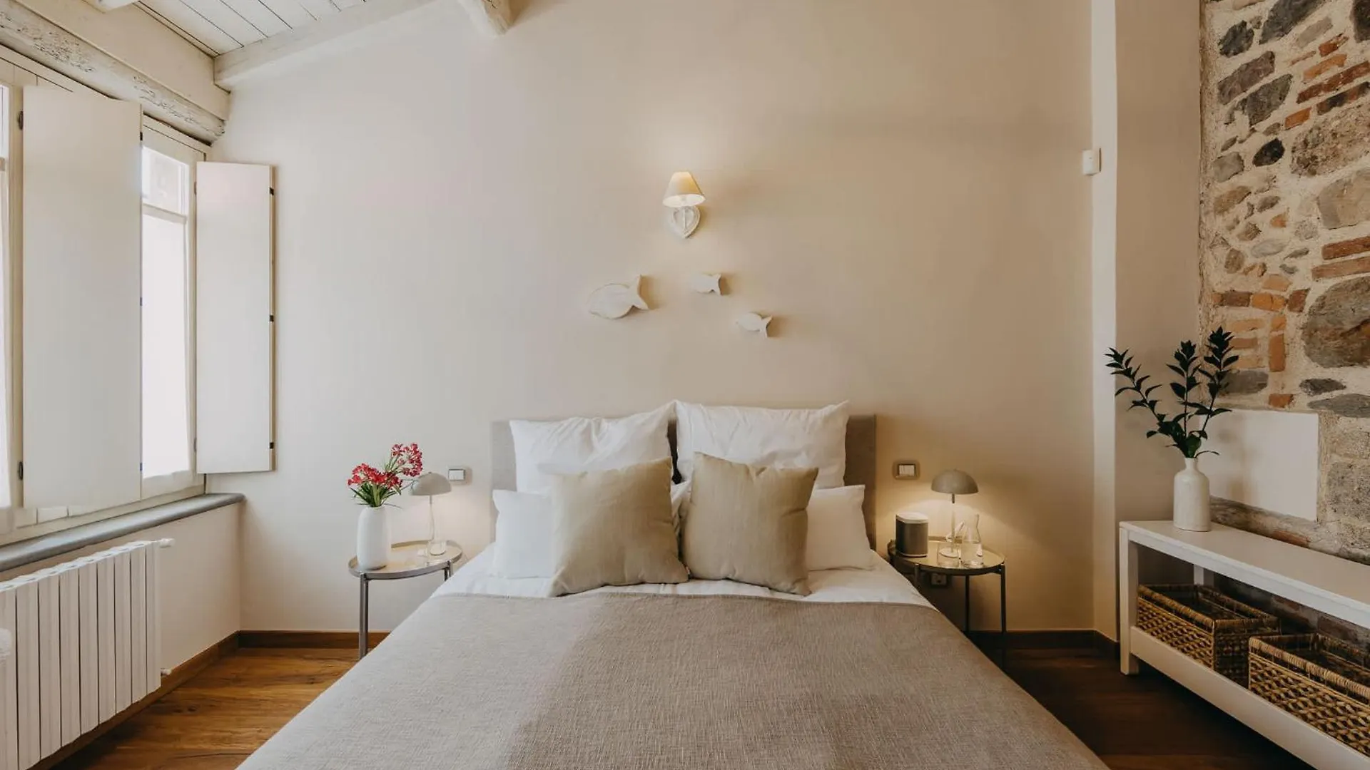 17Th Century Villa With Poolside Comfort Calvagese Della Riviera