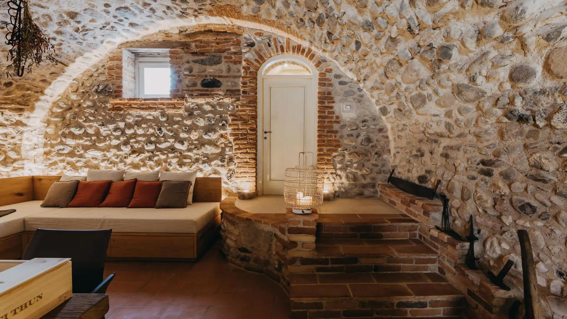 17Th Century Villa With Poolside Comfort Calvagese Della Riviera