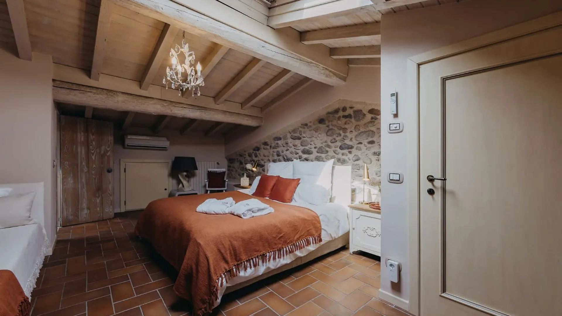 17Th Century Villa With Poolside Comfort Calvagese Della Riviera 0*,  Italy